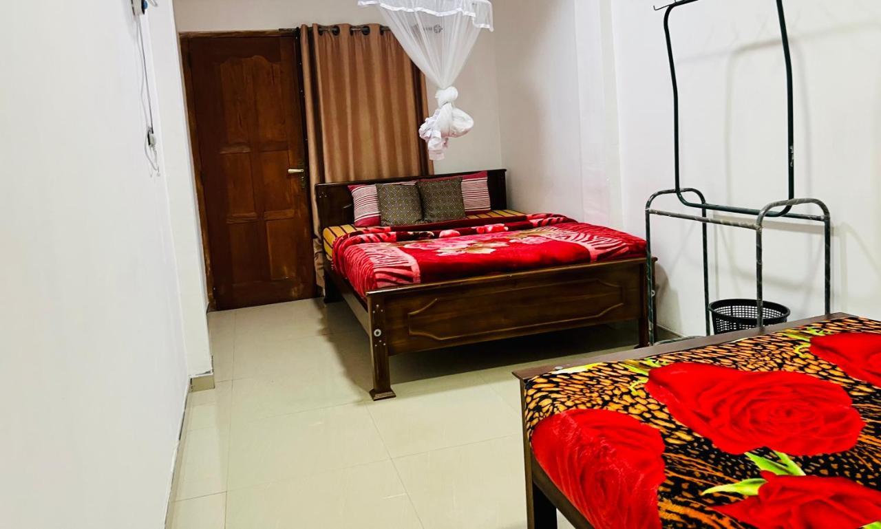 Hotel Grand Adamspeak Nallathanniya Exterior foto